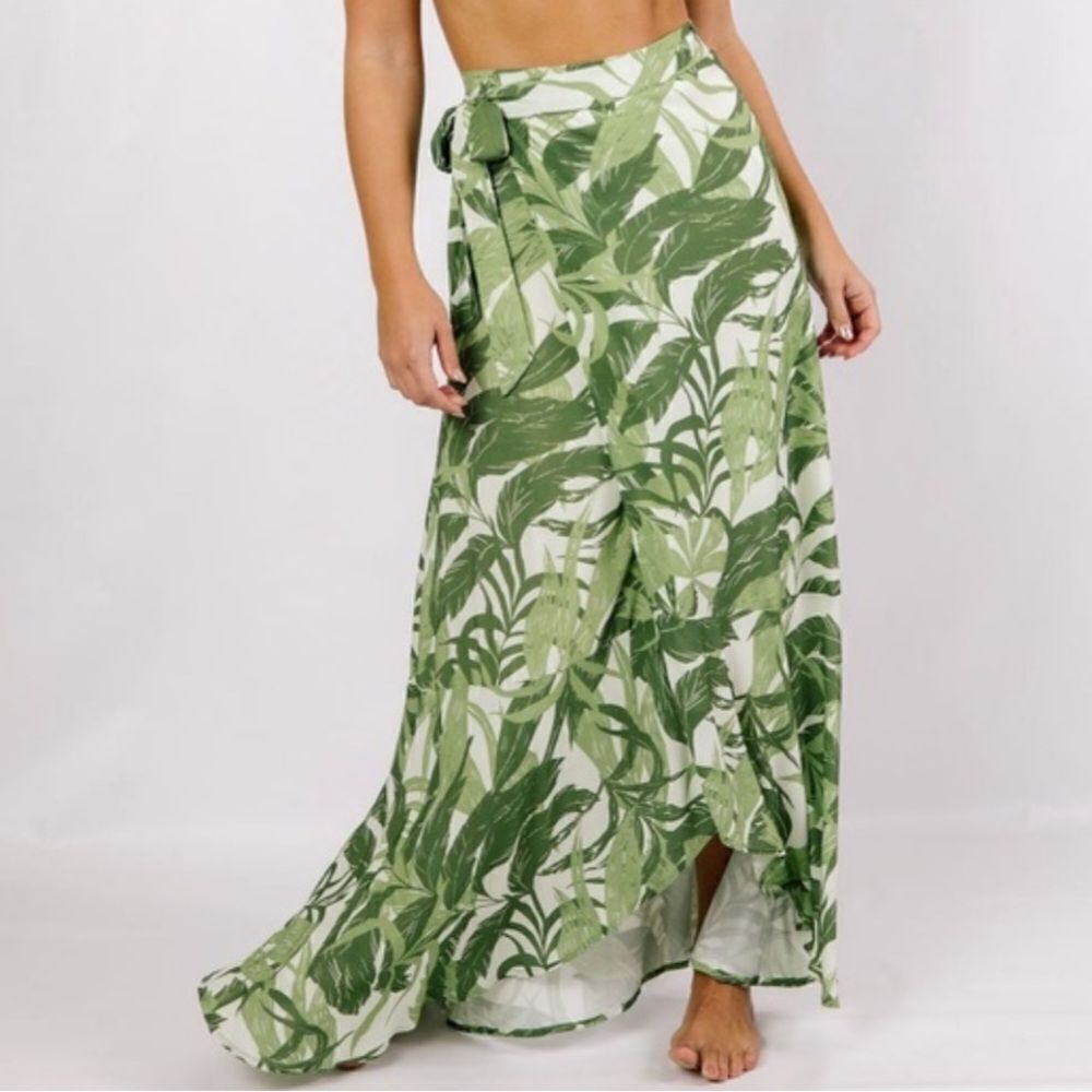 Citrine Tate Wrap Round maxi skirt Large Green Hawaiian Tropical Dreams